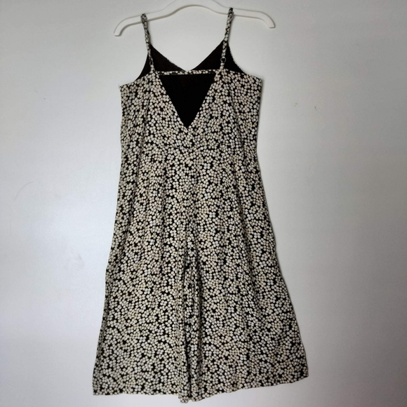 Treasure & Bond Sporty Swing Jumpsuit Romper size 10. - Picture 3 of 13